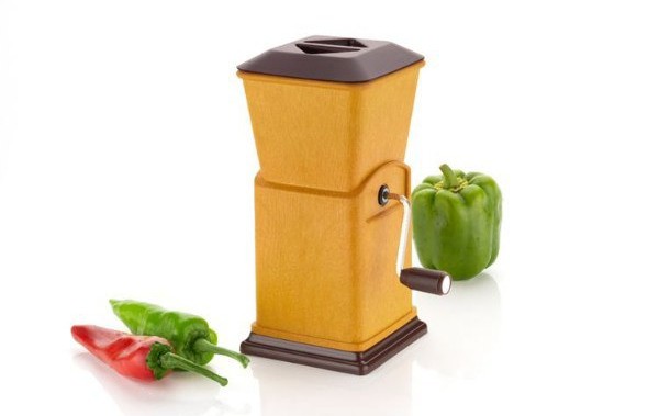 Wooden Chilli Cutter